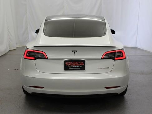 Used 2021 Tesla Model 3 Performance image 11