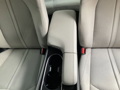 Used 2024 Hyundai Sonata SEL w/ Convenience Package image 18