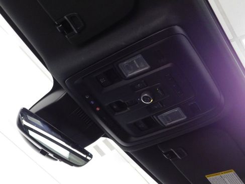 Used 2024 Chevrolet Tahoe Premier w/ Premium Package image 73