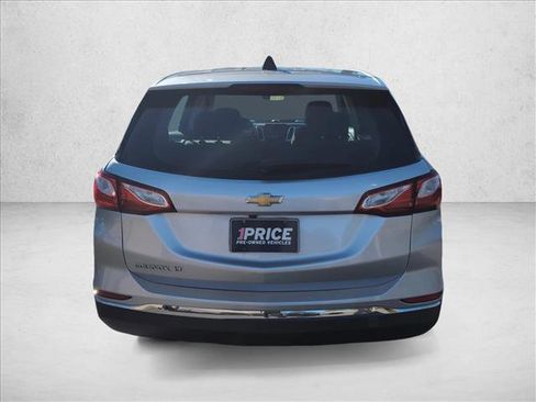Used 2018 Chevrolet Equinox LS image 6