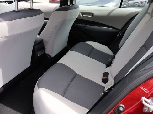 Used 2024 Toyota Corolla LE FWD image 18
