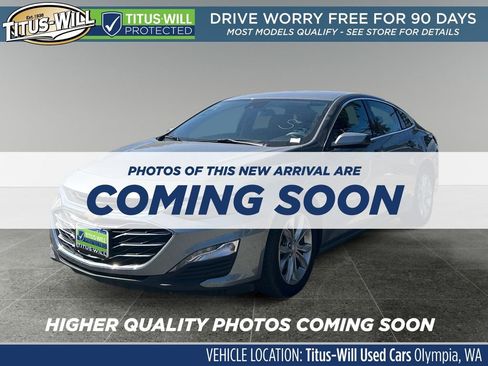 Used 2023 Chevrolet Malibu LT FWD image 2