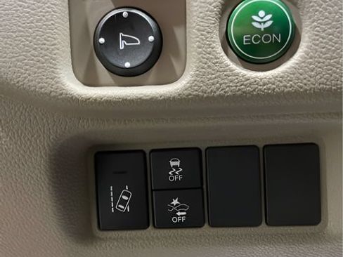 Used 2016 Honda Pilot EX image 28