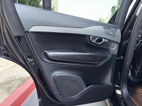 Used 2016 Volvo XC90 T6 R-Design w/ Vision Package image 96