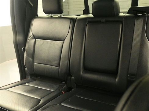 Certified 2023 Ford F150 Lariat w/ Equipment Group 502A High image 25