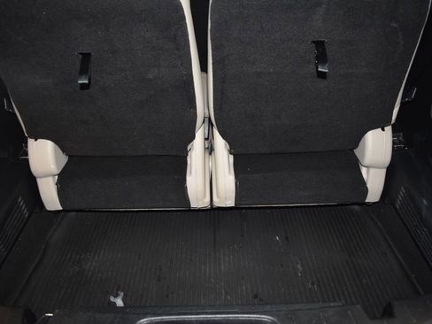 Used 2019 Ford Explorer Limited w/ Class III Trailer Tow Package image 17