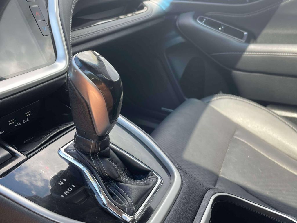 Used 2020 Subaru Outback Limited AWD/4WD image 31