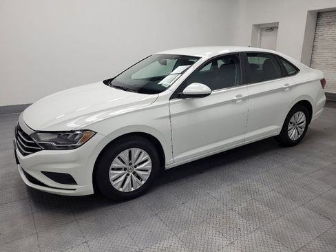 Used 2019 Volkswagen Jetta S w/ Driver Assistance Package FWD image 2