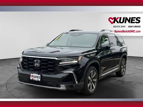 Used 2024 Honda Pilot Touring image 5