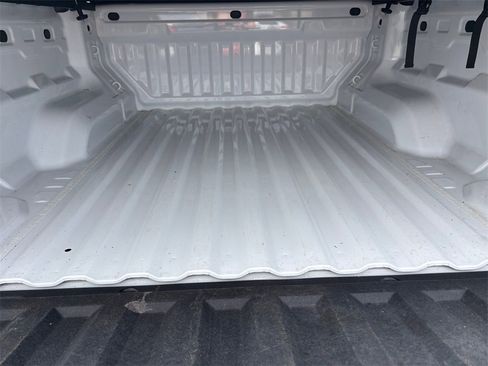 Certified 2024 Chevrolet Colorado Z71 w/ Z71 Convenience Package 2 image 31