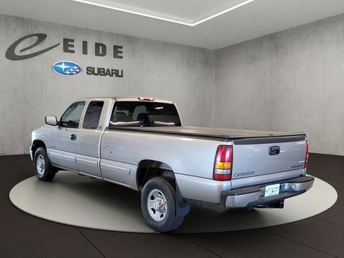 Used 2000 Chevrolet Silverado 2500 LS RWD image 5
