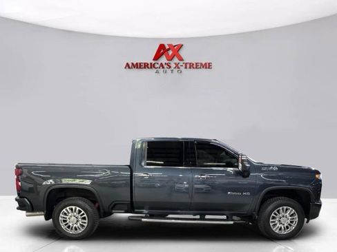 Used 2020 Chevrolet Silverado 2500 High Country w/ Technology Package AWD/4WD image 7