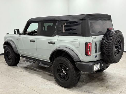 Used 2023 Ford Bronco Wildtrak image 9