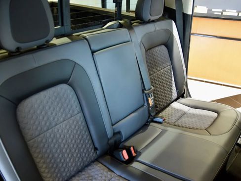 Used 2022 Chevrolet Colorado Z71 image 23