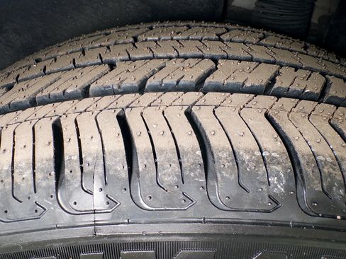 Used 2020 Tesla Model 3 Long Range image 34