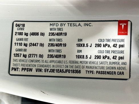 Used 2018 Tesla Model 3 Long Range image 25