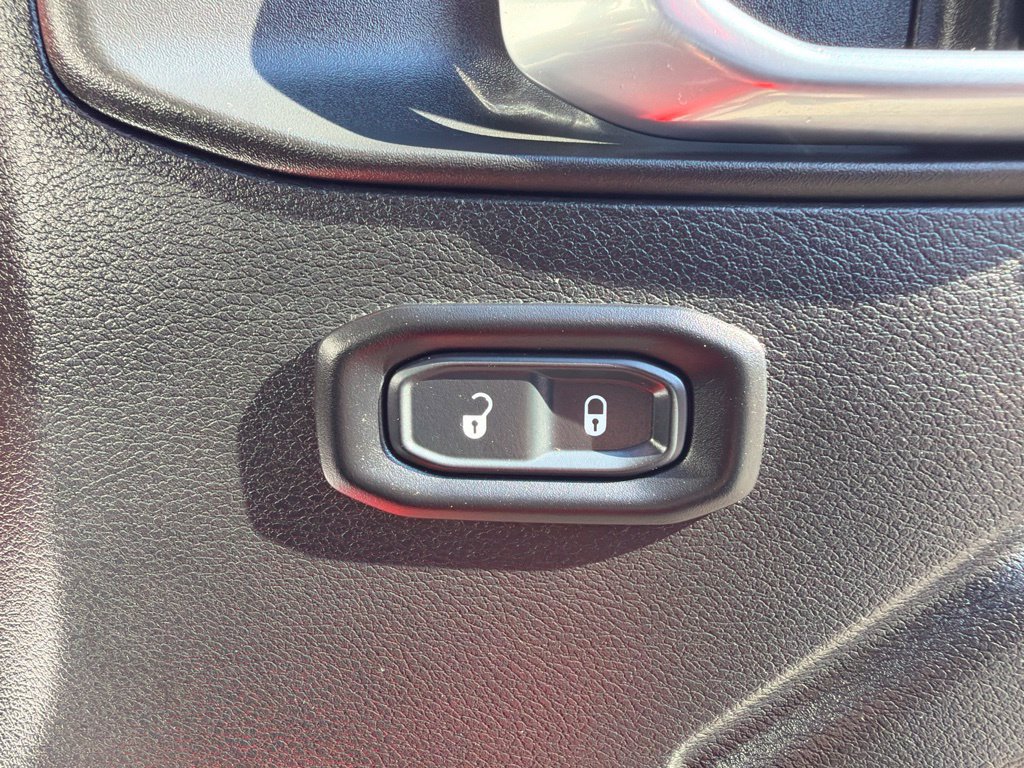 Used 2021 Jeep Wrangler Unlimited Sport AWD/4WD image 15