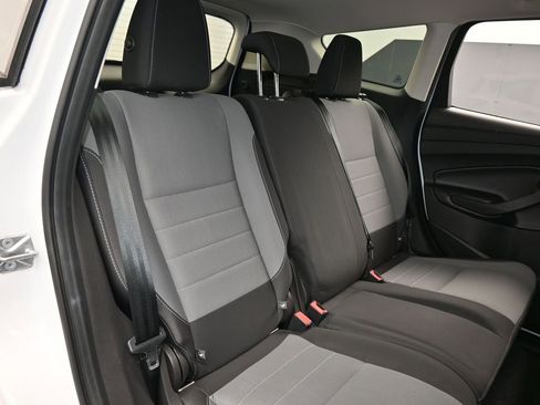 Used 2017 Ford Escape S image 33