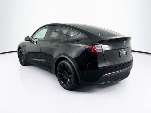 Used 2021 Tesla Model Y Long Range AWD/4WD image 5