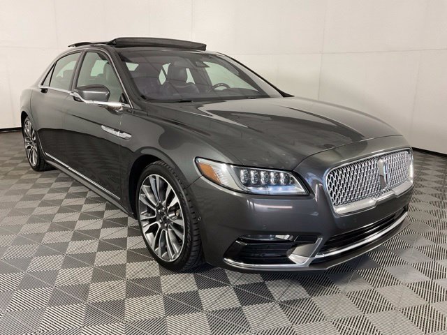 Used 2017 Lincoln Continental Reserve w/ Luxury Package AWD/4WD image 3