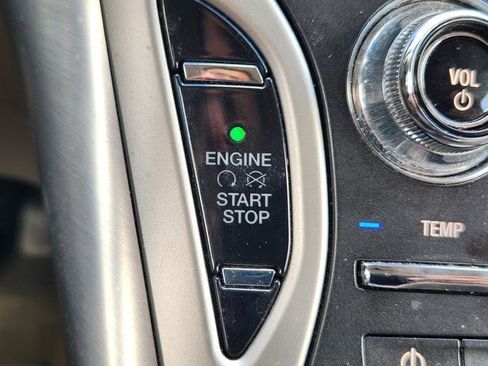 Used 2020 Lincoln Nautilus FWD w/ Equipment Group 101A image 19