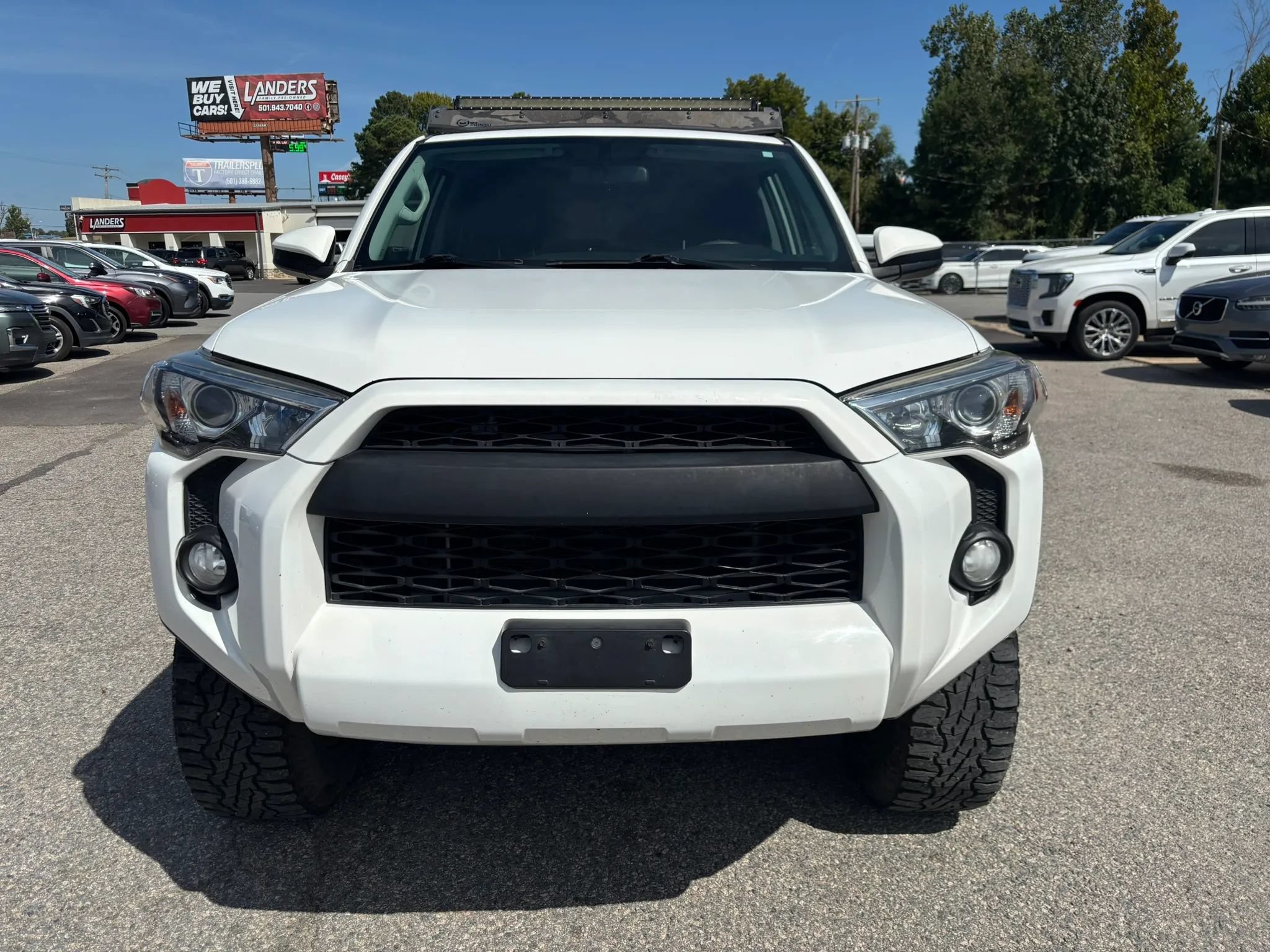 Used 2019 Toyota 4Runner SR5 AWD/4WD image 8