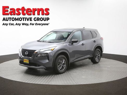 Used 2023 Nissan Rogue S AWD/4WD image 56