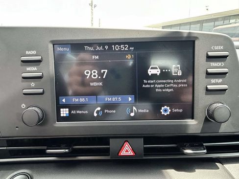 Certified 2025 Hyundai Elantra Sport FWD image 14
