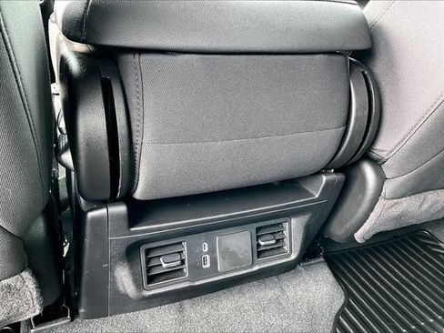 Used 2024 Chevrolet Silverado 1500 Custom Trail Boss AWD/4WD image 28