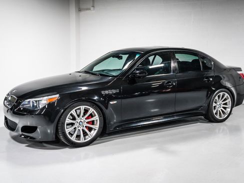 Used 2007 BMW M5 RWD image 7
