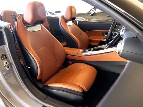 Used 2022 Mercedes-Benz SL 55 AMG 4MATIC image 23