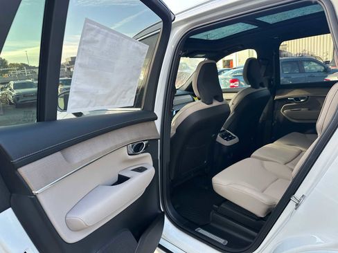 New 2026 Volvo XC90 B6 Plus w/ Protection Package Premier image 16