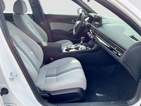 Used 2025 Honda Civic FWD Hybrid Sedan image 27