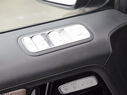 Used 2024 Mercedes-Benz G 63 AMG 4MATIC image 23