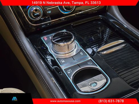 Used 2016 Jaguar XJ L Portfolio RWD image 21