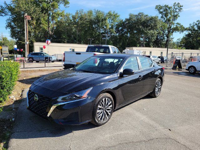 Used 2026 Nissan Altima 2.5 SV FWD image 4