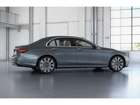 Used 2023 Mercedes-Benz E 450 4MATIC Sedan image 19