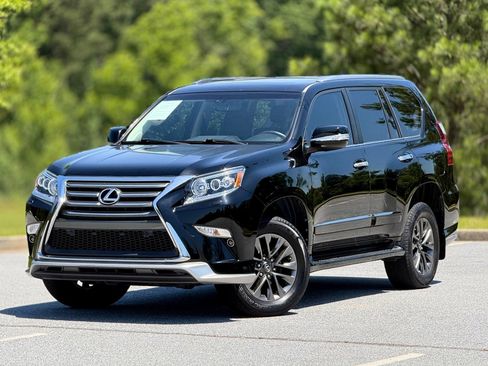 Used 2018 Lexus GX 460 Premium AWD/4WD image 8