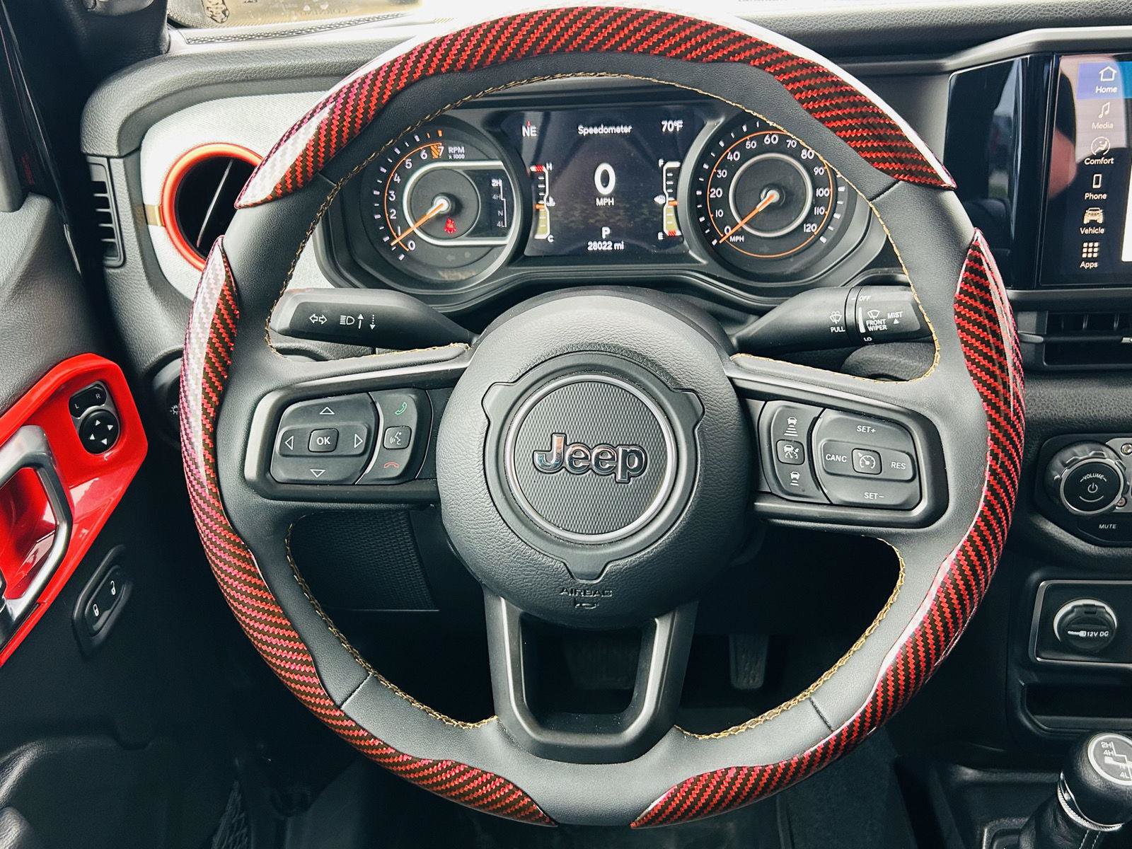 Used 2024 Jeep Gladiator Sport AWD/4WD image 14