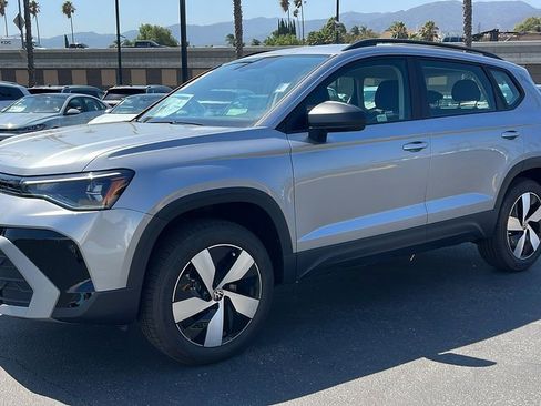 New 2025 Volkswagen Taos S image 13