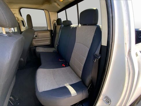 Used 2011 RAM 1500 Classic SLT RWD image 20