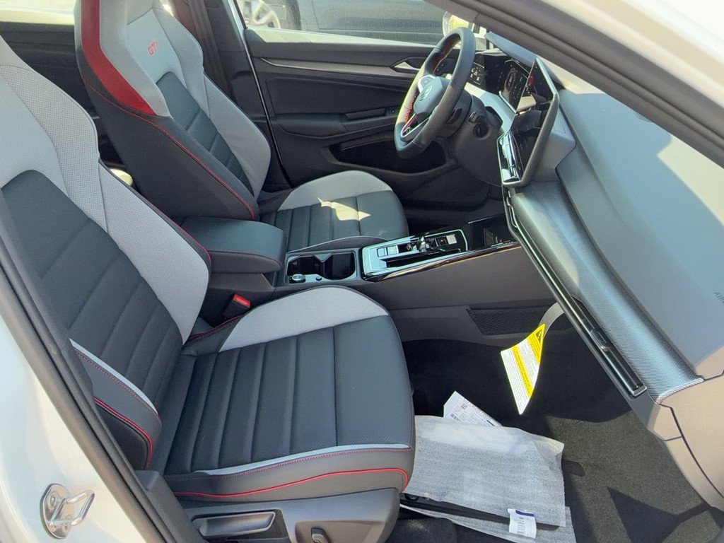 New 2026 Volkswagen GTI SE FWD image 15