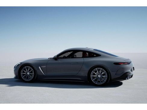 Used 2025 Mercedes-Benz AMG GT 63 image 32