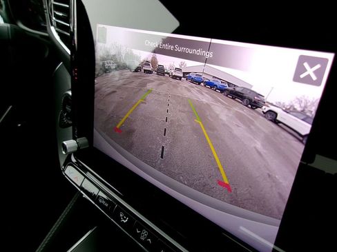 Certified 2024 Jeep Wagoneer Series II image 29