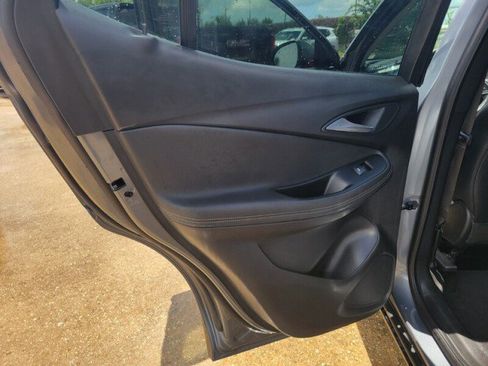 Used 2021 Buick Encore GX Select FWD image 28