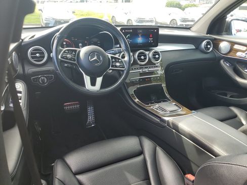 Used 2020 Mercedes-Benz GLC 300 4MATIC Coupe image 10