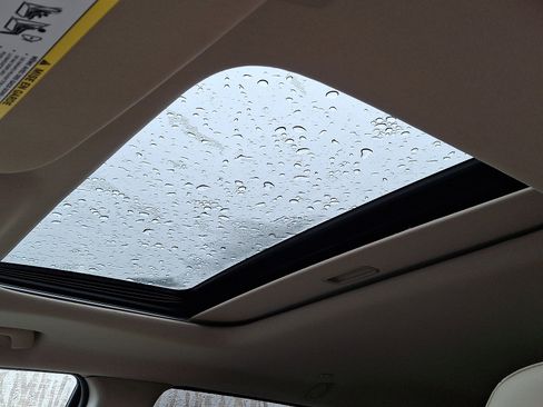 Used 2020 Jeep Grand Cherokee Limited w/ Trailer Tow Group IV image 16