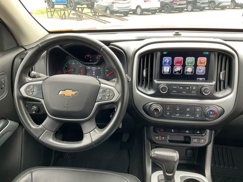 Used 2015 Chevrolet Colorado LT w/ Luxury Package image 16