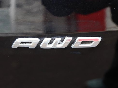 Used 2023 Ford Edge SEL image 58