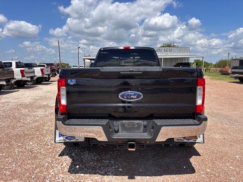 Used 2019 Ford F350 XL w/ STX Appearance Package AWD/4WD image 4